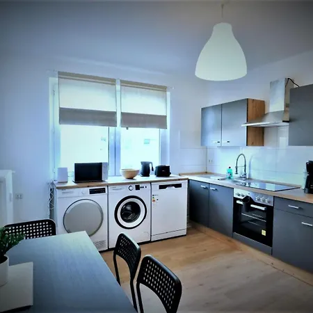 Rhein Ruhr Apartman *